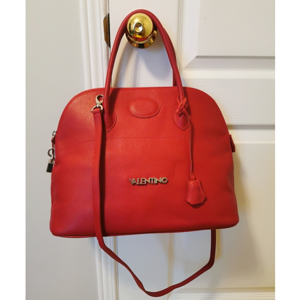 VALENTINO